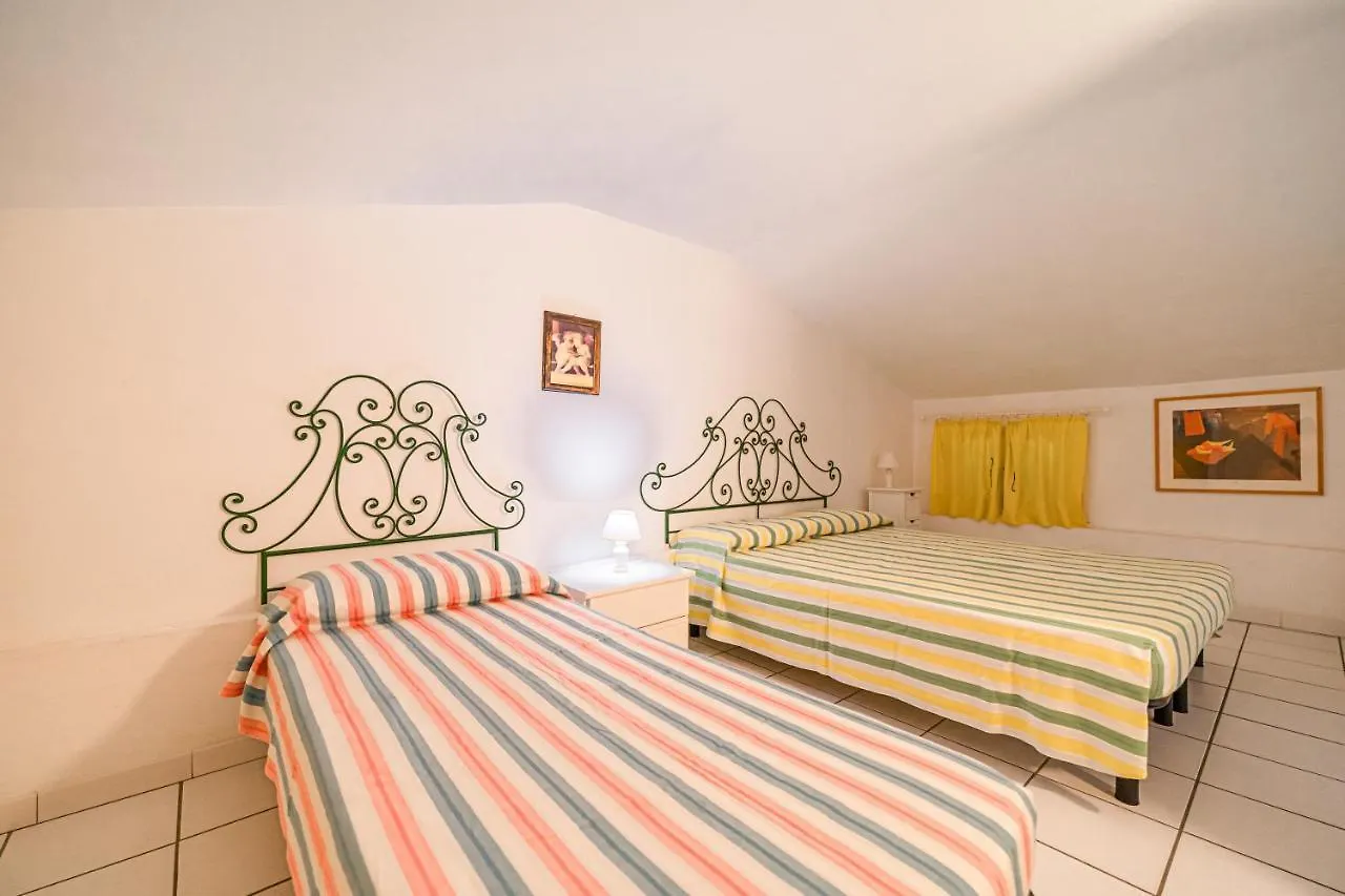 Appartamenti Il Monumento Marina di Campo Apartment