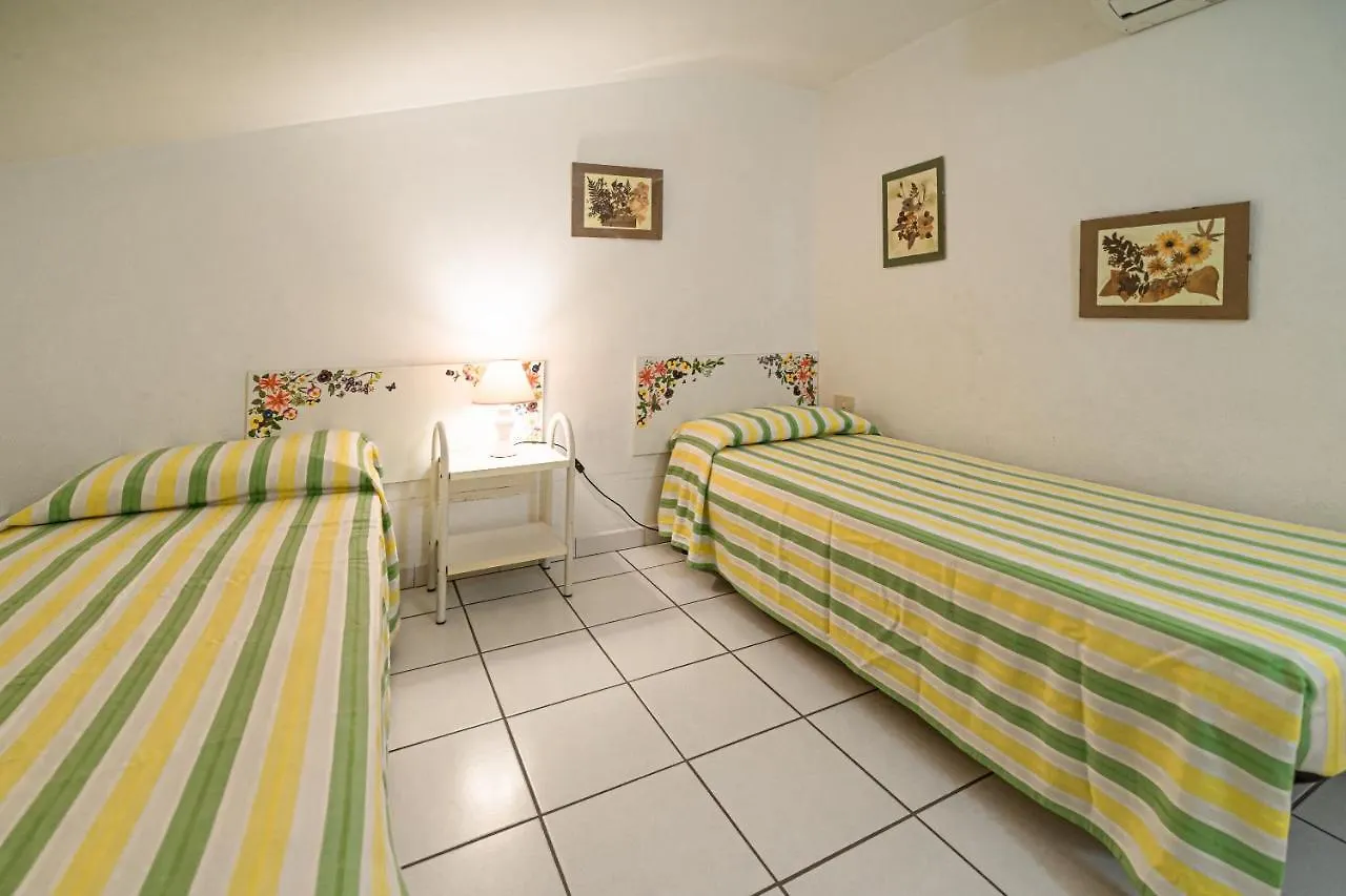 Appartamenti Il Monumento Marina di Campo Apartment
